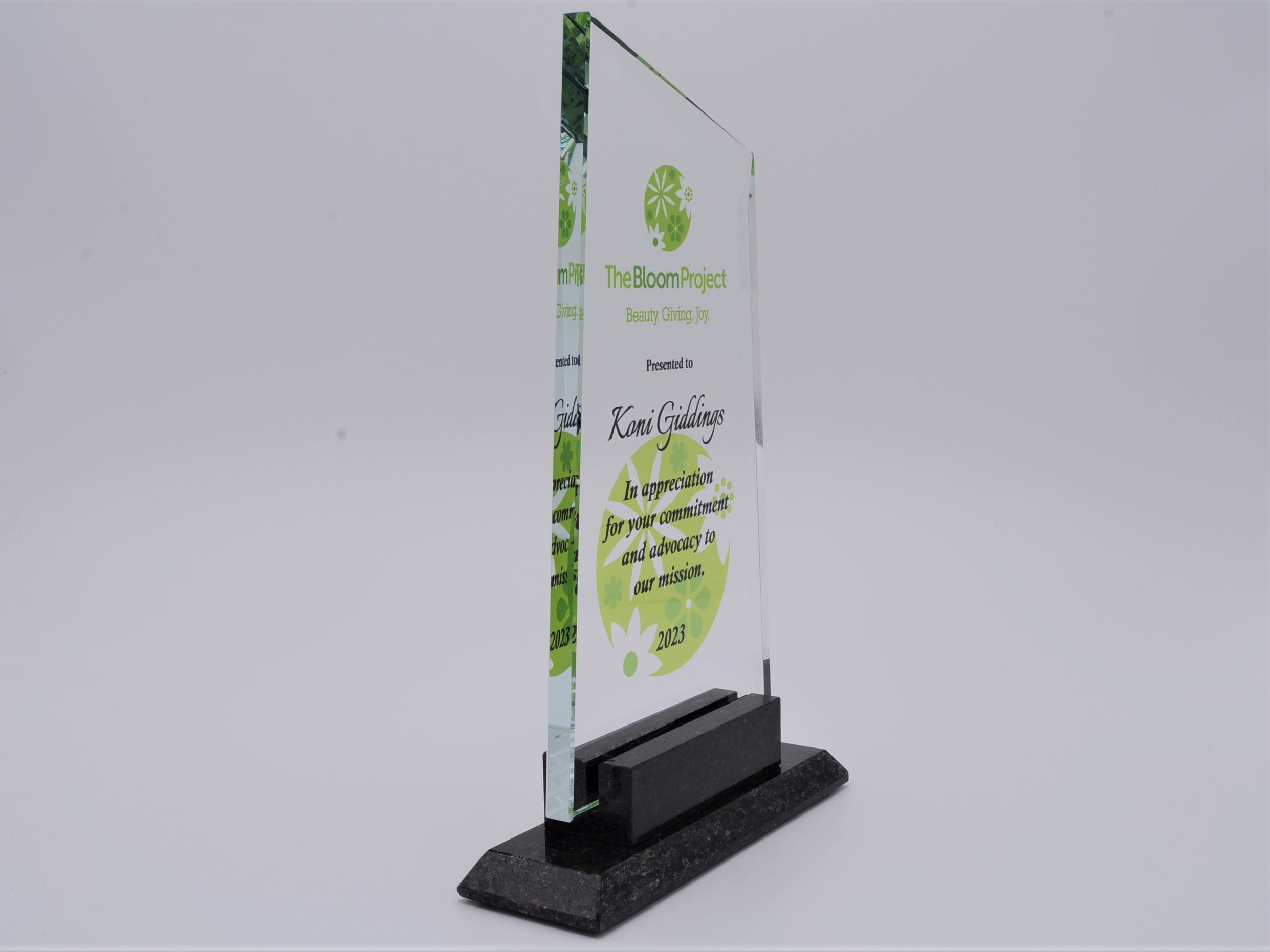 York Peak, Solid Granite Base with Removable Glass Insert — Chucks Awards