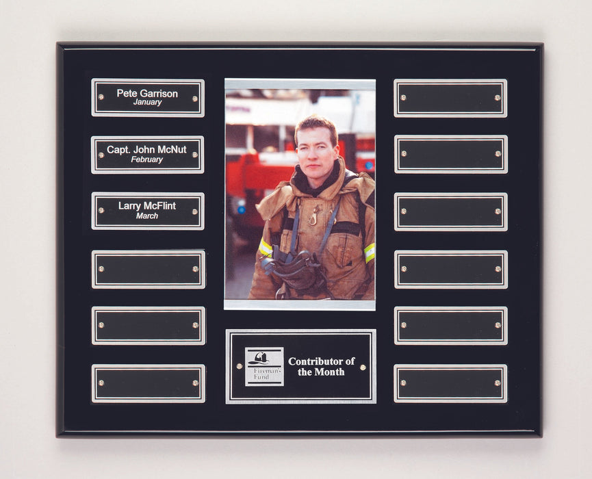 12 Plate Perpetual Plaque with 4X6 Photo holder